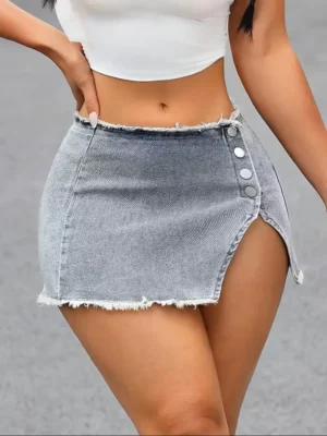 de03c41b-5bae-4f0d-ab8a-19deb367e647 Falda de mezclilla